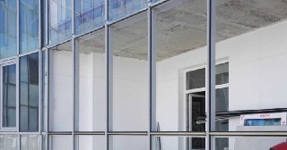 Замена остекления Южно-Сахалинск цена от 5277 руб.